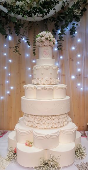 Gateau De Mariage De Luxe